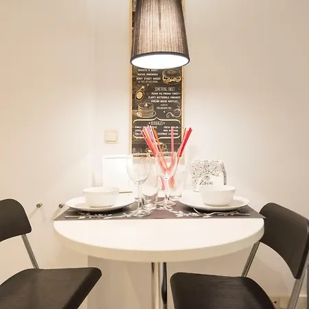 Garum Malagueta Beach Apartment Malaga